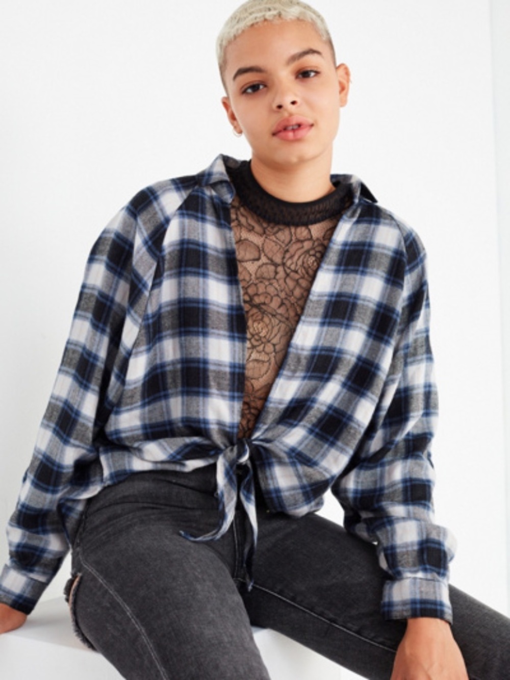 BDG Urban Outfitters Plaid Tie Front Shirt NWT Medium Blue Black